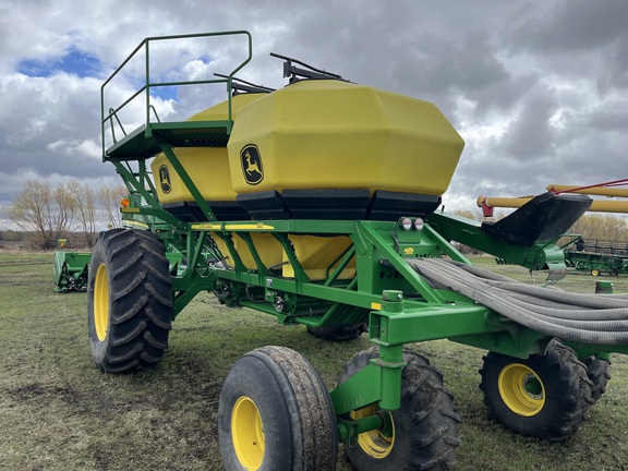 2012 John Deere 1890 Air Seeder