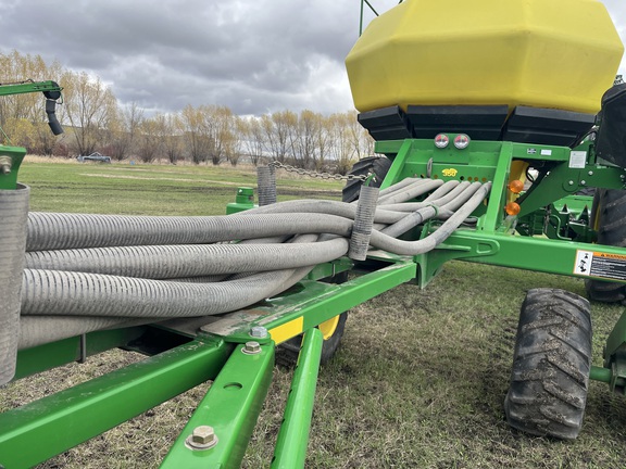 2012 John Deere 1890 Air Seeder