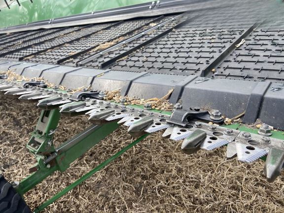 2023 John Deere HD45F Header Combine