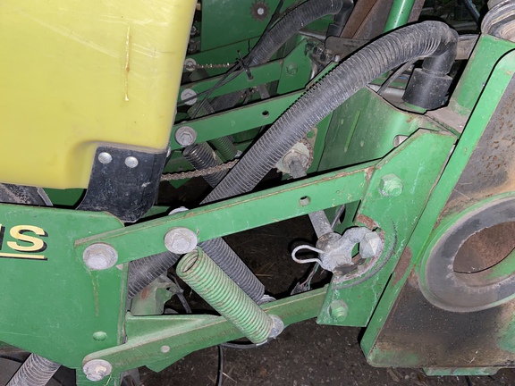 2003 John Deere 1750 Planter