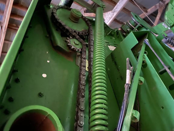 2018 John Deere 560M Baler/Round