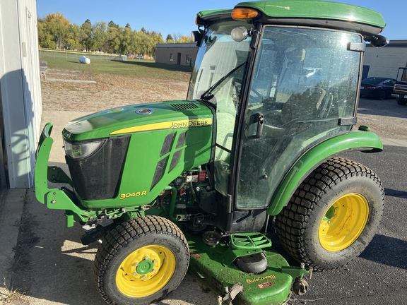 2015 John Deere 3046R Tractor Compact