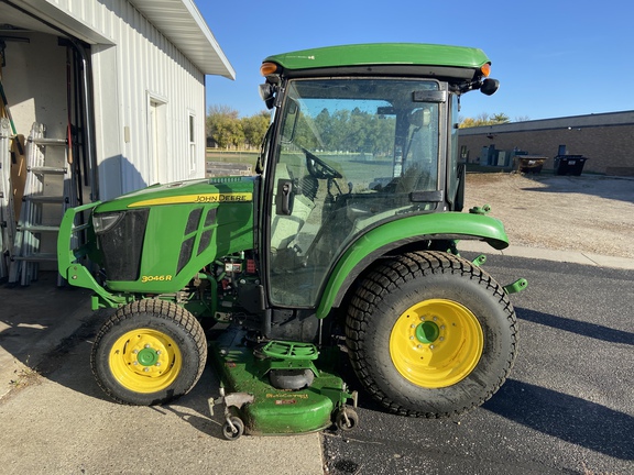 2015 John Deere 3046R Tractor Compact