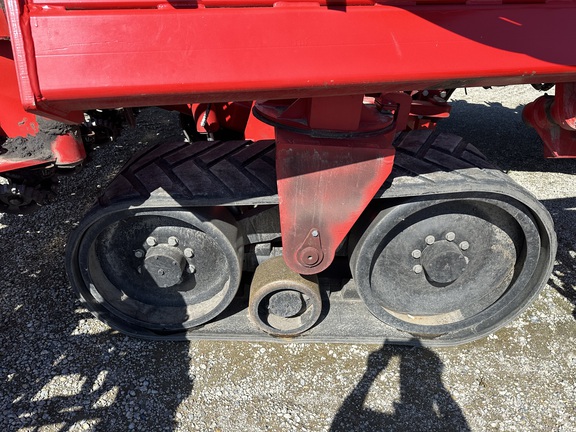 2018 AGCO White VE36 36R22 Planter