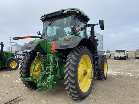 2023 John Deere 7R 250 Tractor