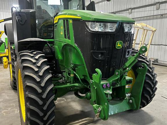 2023 John Deere 7R 250 Tractor