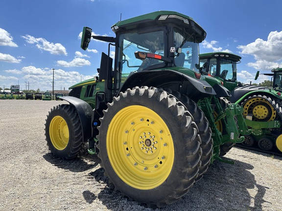 2023 John Deere 7R 250 Tractor