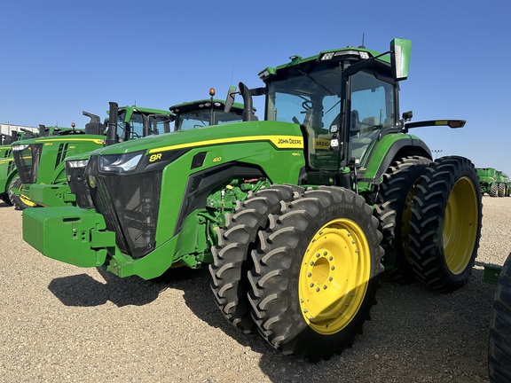 2022 John Deere 8R 410 Tractor