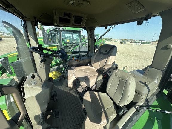 2022 John Deere 8R 410 Tractor