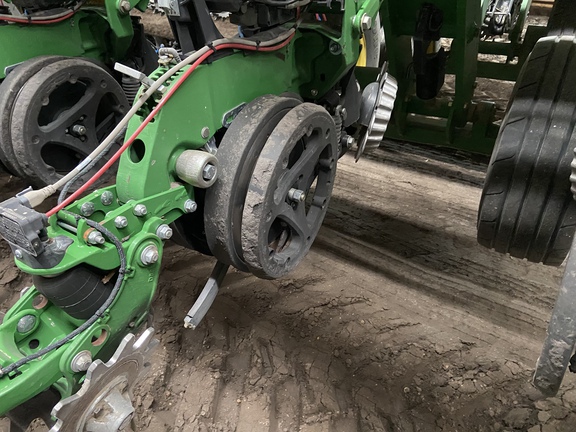 2009 John Deere DB80 Planter