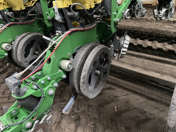 2009 John Deere DB80 Planter