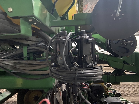 2009 John Deere DB80 Planter