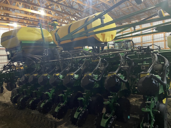 2021 John Deere DB44 Planter