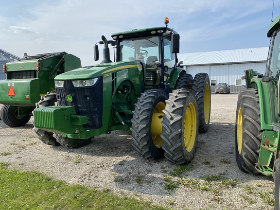 2018 John Deere 8320R Tractor