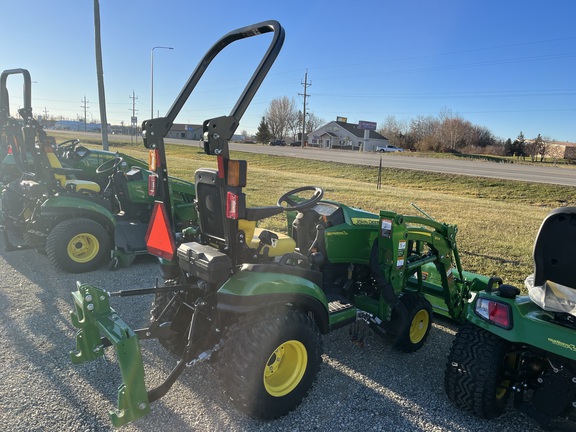 2021 John Deere 1025R Tractor Compact