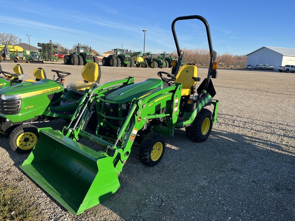 2021 John Deere 1025R Tractor Compact