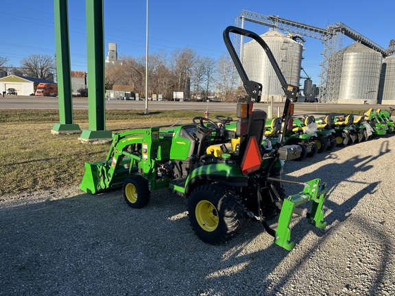 2021 John Deere 1025R Tractor Compact