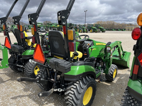 2021 John Deere 1025R Tractor Compact