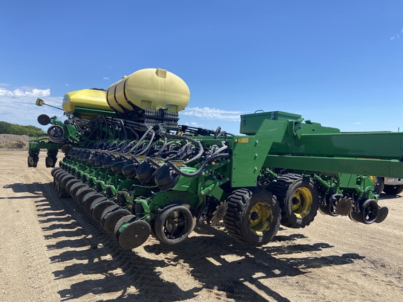 2019 John Deere DB66 Planter