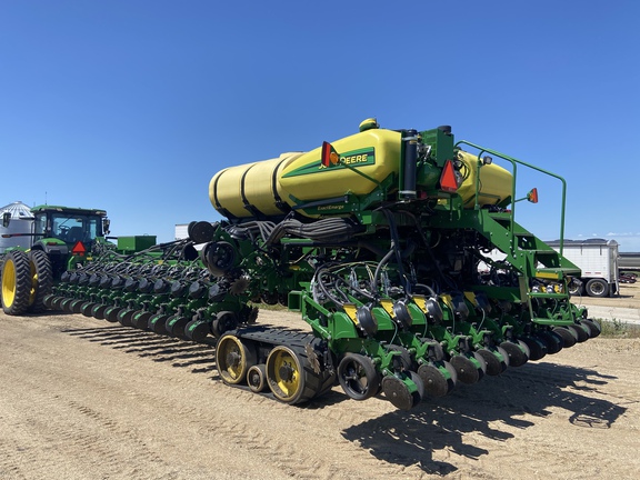 2019 John Deere DB66 Planter