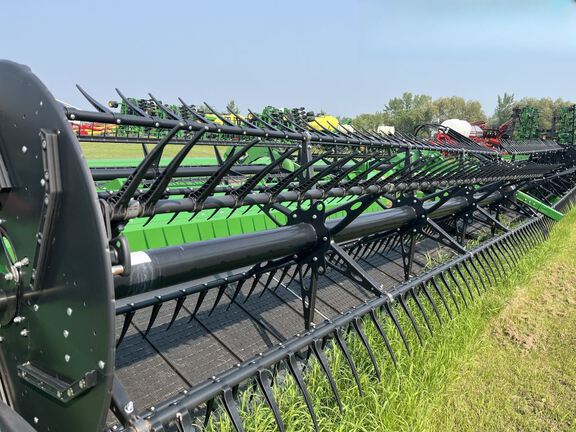 2023 John Deere HD40F Header Combine