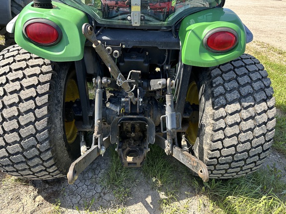 2006 John Deere 4720 Tractor Compact