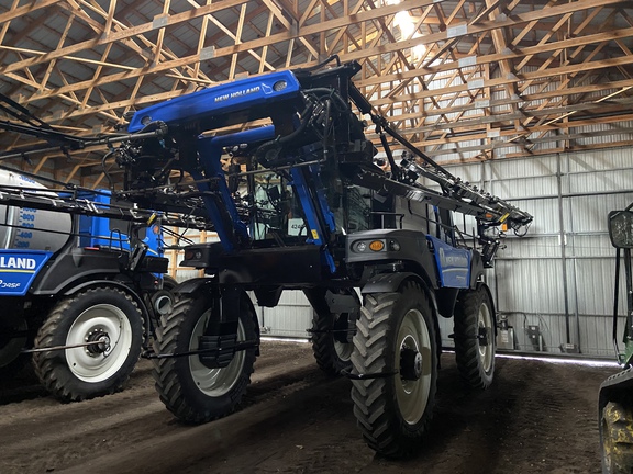 2023 New Holland SP.370F Sprayer/High Clearance