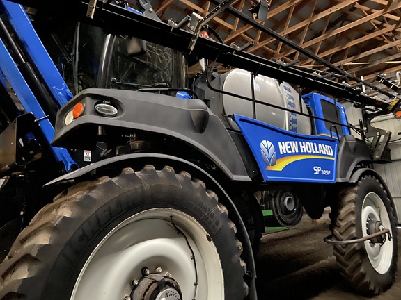 2018 New Holland SP.345F Sprayer/High Clearance