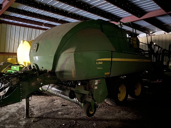 2023 John Deere L341 Baler/Big Square