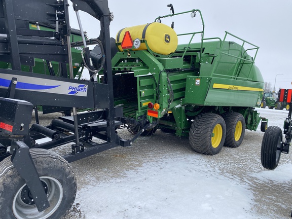 2023 John Deere L341 Baler/Big Square