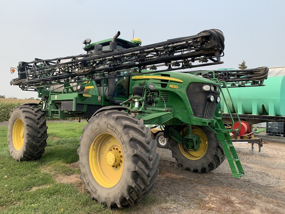 2008 John Deere 4830 Sprayer/High Clearance