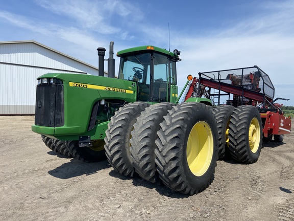 1998 John Deere 9200 Tractor 4WD