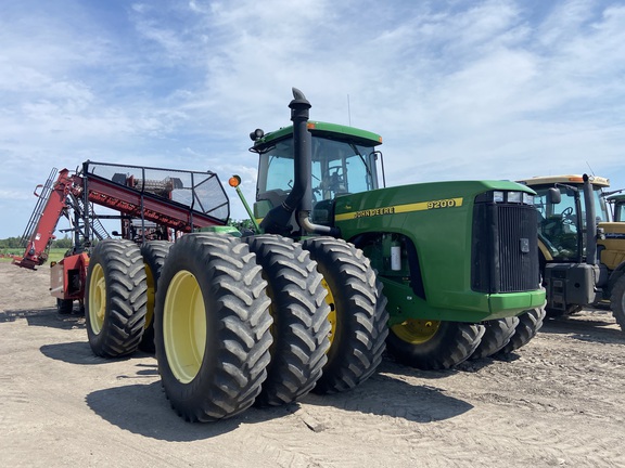 1998 John Deere 9200 Tractor 4WD