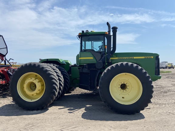 1998 John Deere 9200 Tractor 4WD