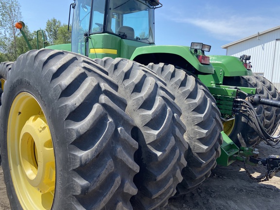 1998 John Deere 9200 Tractor 4WD