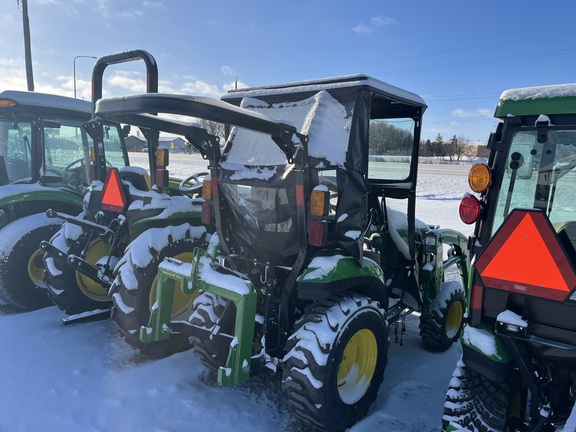 2021 John Deere 2025R Tractor Compact