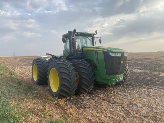 2012 John Deere 9560R Tractor 4WD