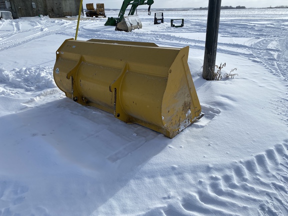 2013 John Deere 324J Compact Utility Loader