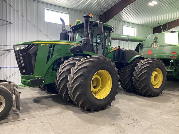 2017 John Deere 9570R Tractor 4WD