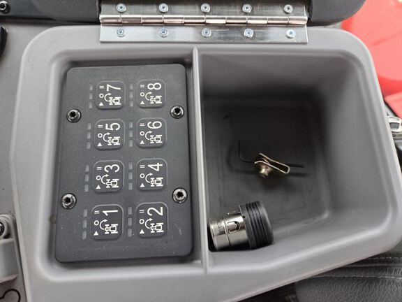 2019 Versatile 570DT Tractor Rubber Track