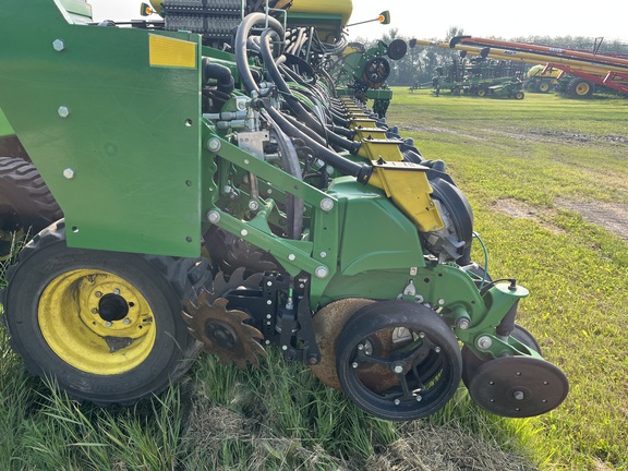 2019 John Deere DB66 Planter
