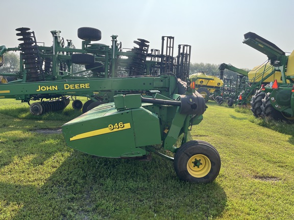2006 John Deere 946 Mower Conditioner