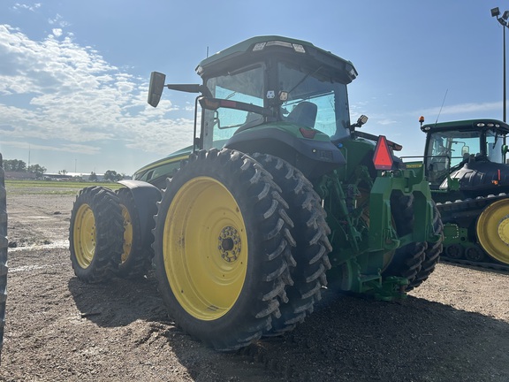 2022 John Deere 8R 230 Tractor