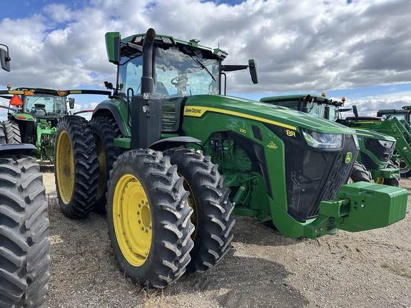 2022 John Deere 8R 230 Tractor
