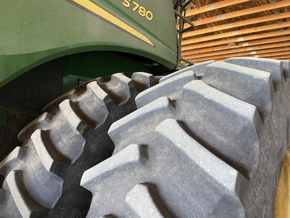 2020 John Deere S780 Combine