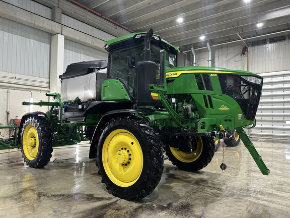 2025 John Deere 412R Sprayer/High Clearance