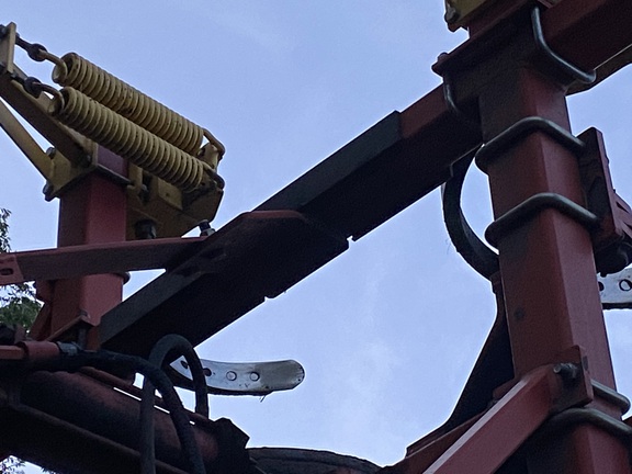 2004 Bourgault 9800-36 Chisel Plow