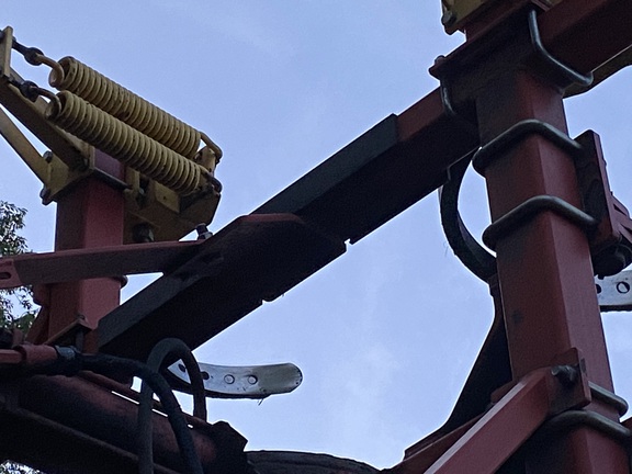 2004 Bourgault 9800-36 Chisel Plow