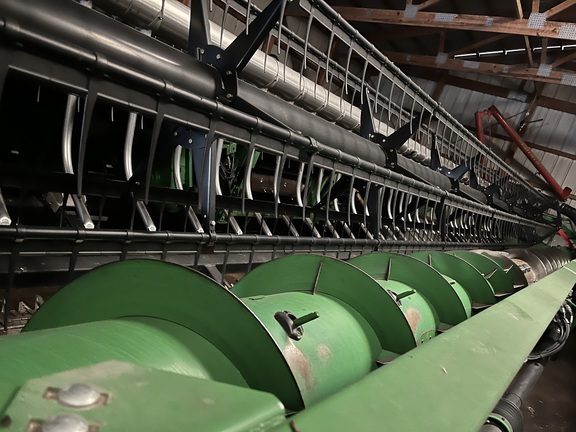 2020 John Deere 635F Header Combine