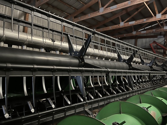 2020 John Deere 635F Header Combine